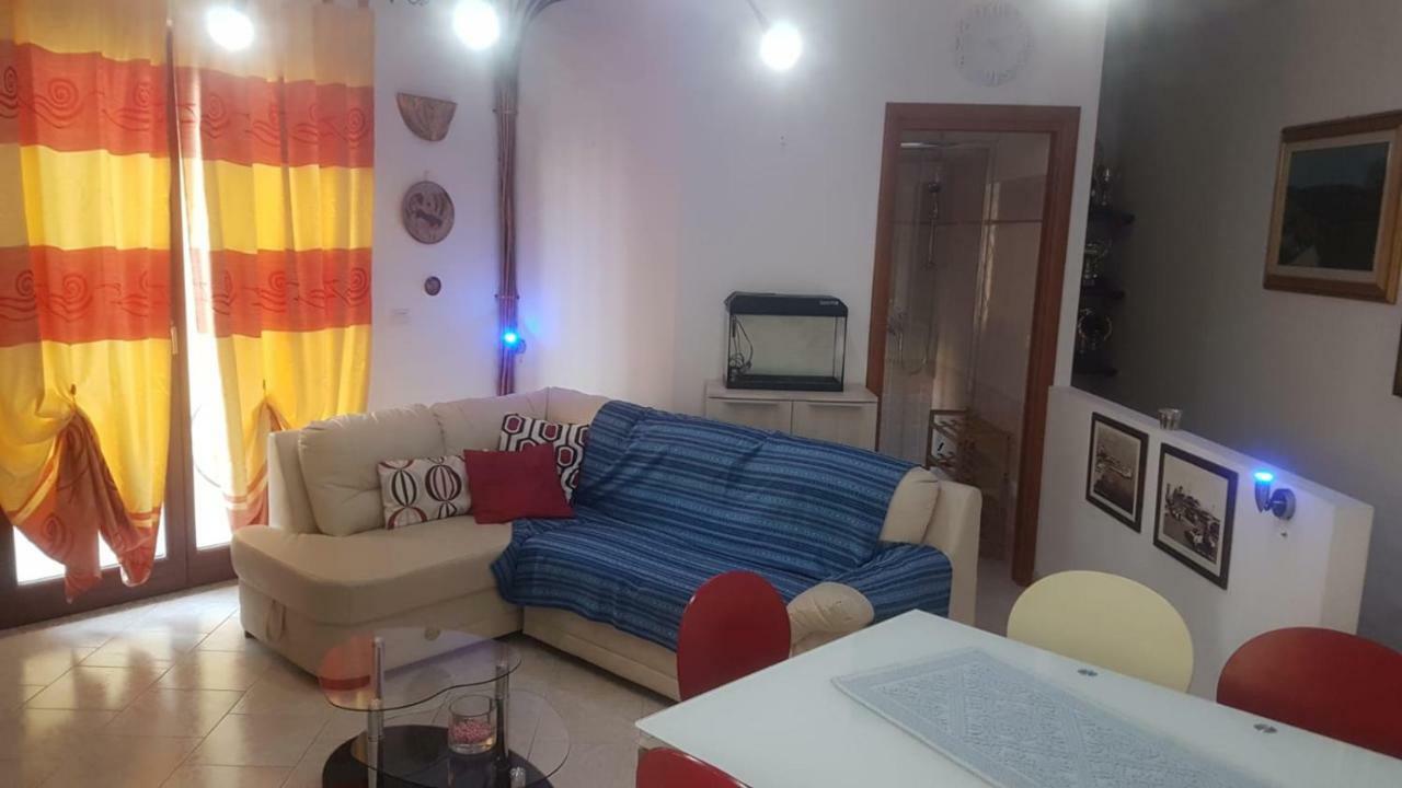 Alma House Apartment Porto Torres Ngoại thất bức ảnh